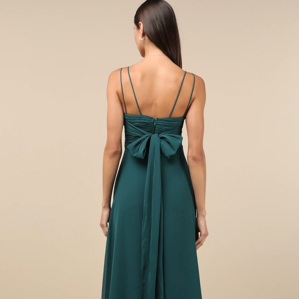Admirable Grace Emerald Green Chiffon Pleated Maxi Dress